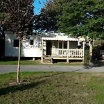 Mobil 6 Pers Avec Terrasse Aux Achards - Api-1-52-602 * Les Achards (Vendee)