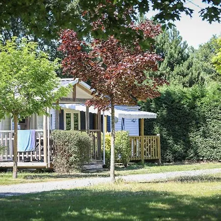 Mobil 6 Pers Avec Terrasse Aux Achards - Api-1-52-602 Kemp *