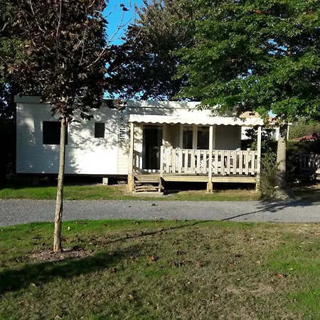 Mobil 6 Pers Avec Terrasse Aux Achards - Api-1-52-602 * Les Achards (Vendee)