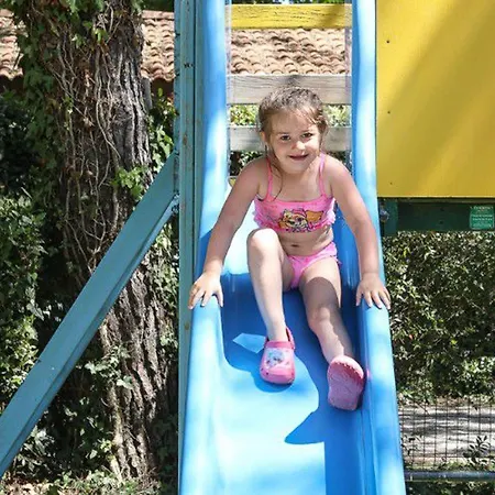 Kemp Mobil 6 Pers Avec Terrasse Aux Achards - Api-1-52-602