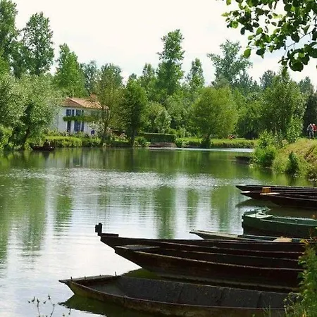 Mobil 6 Pers Avec Terrasse Aux Achards - Api-1-52-602 Les Achards (Vendee)
