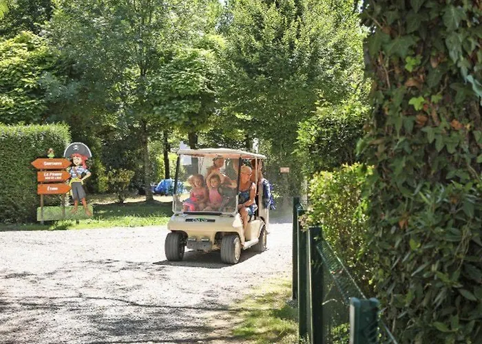 Camping Mobil 6 Pers Avec Terrasse Aux Achards - Api-1-52-602