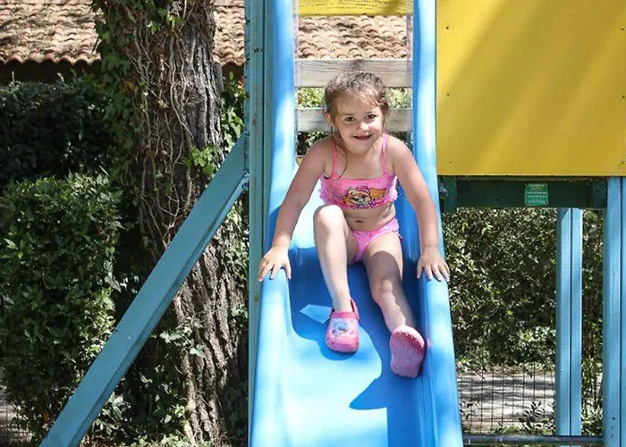 Mobil 6 Pers Avec Terrasse Aux Achards - Api-1-52-602 Camping Les Achards (Vendee)